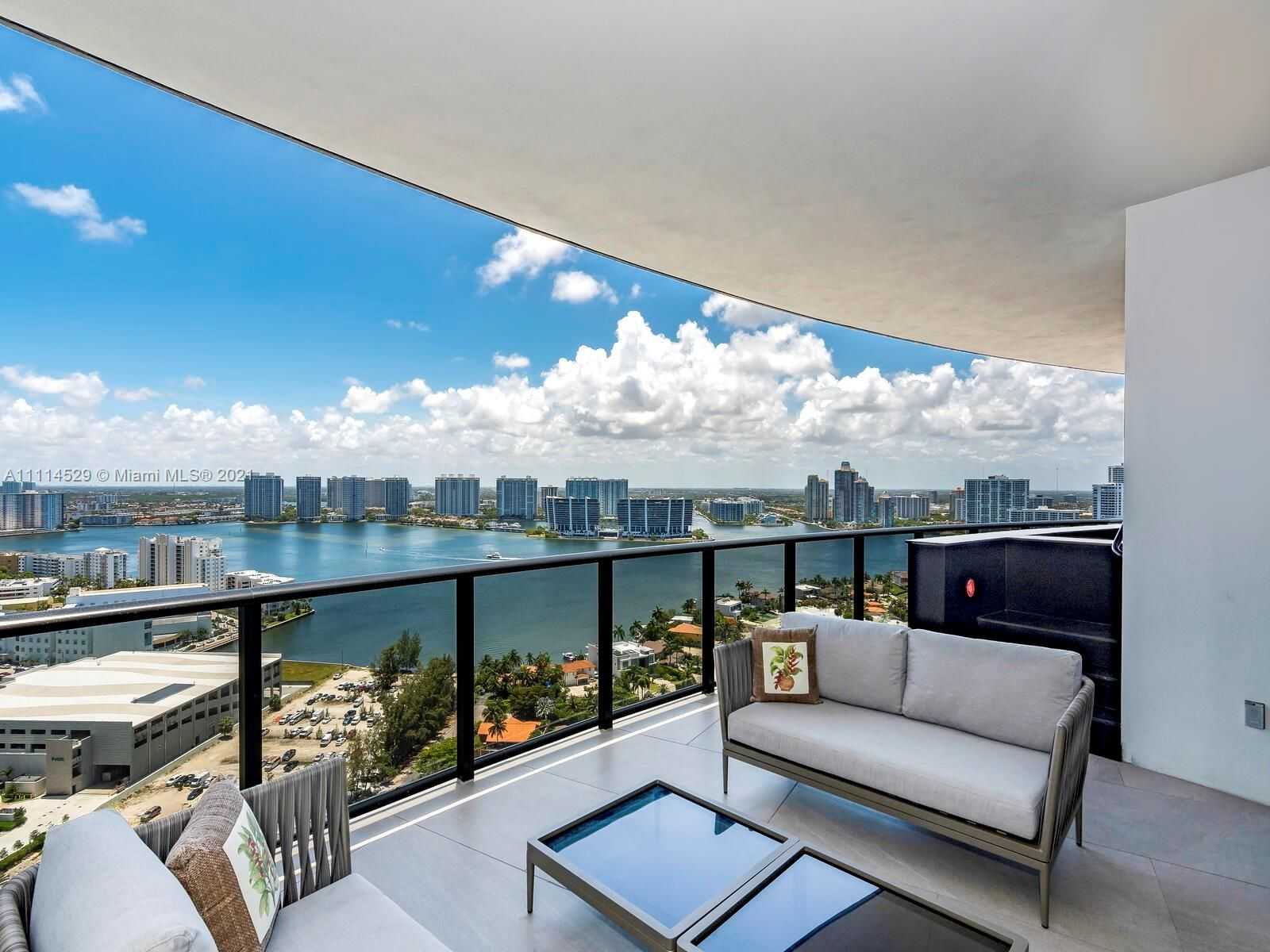 18555 Collins Ave 2503-1