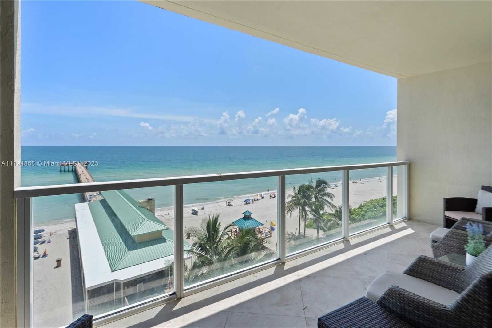 16699 Collins Ave 702-1