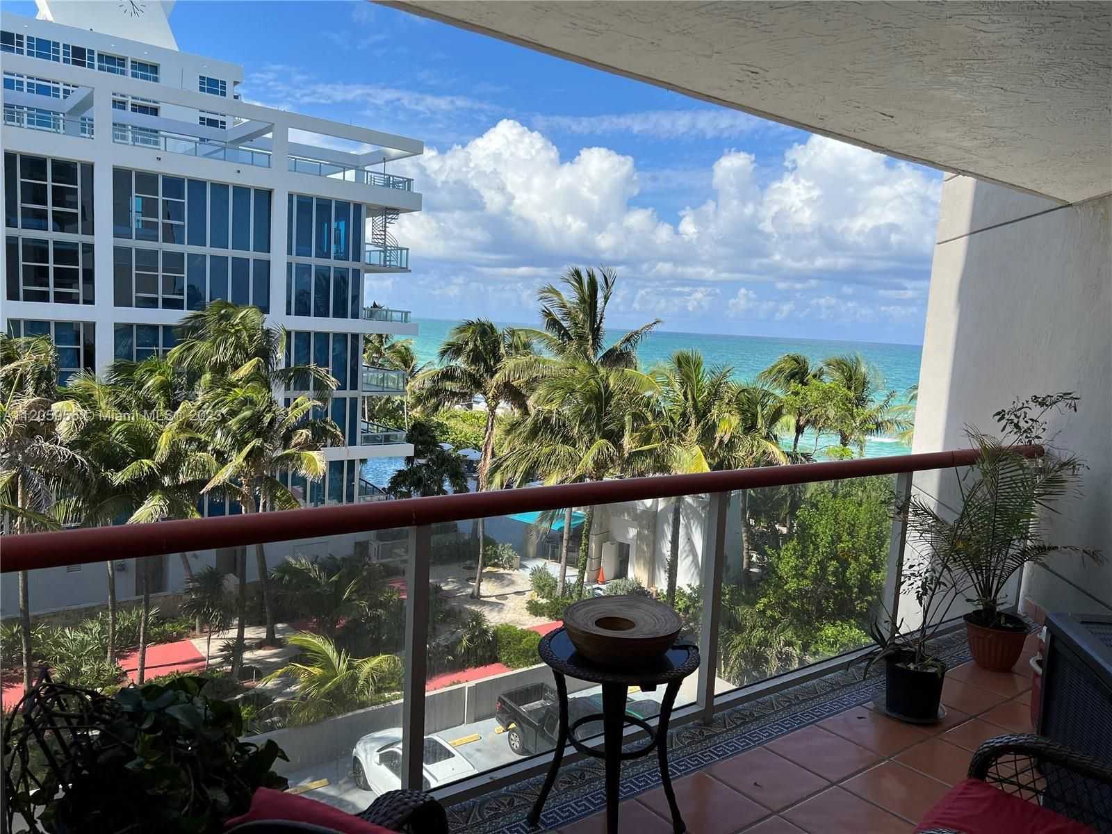 6767 Collins Ave 507-1