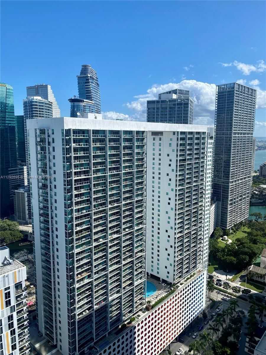 500  Brickell Ave   2003-1