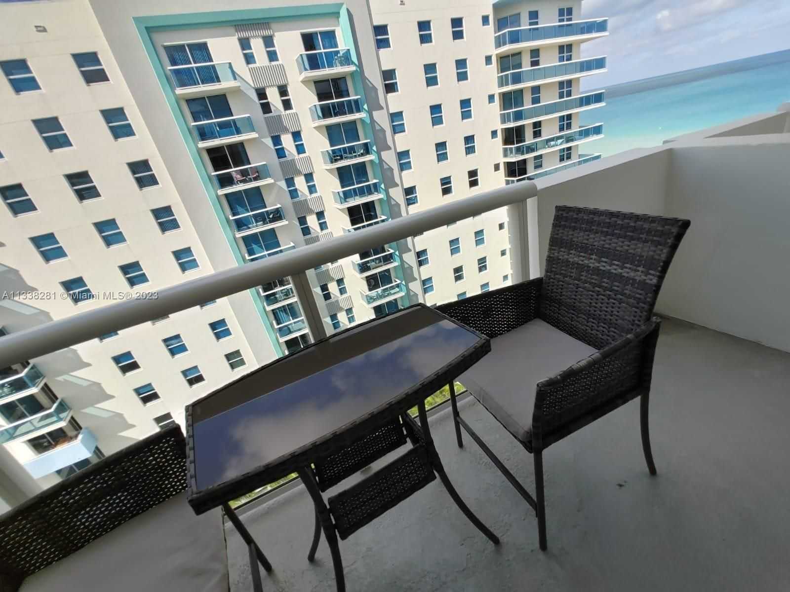 9195  Collins Ave   1109-1