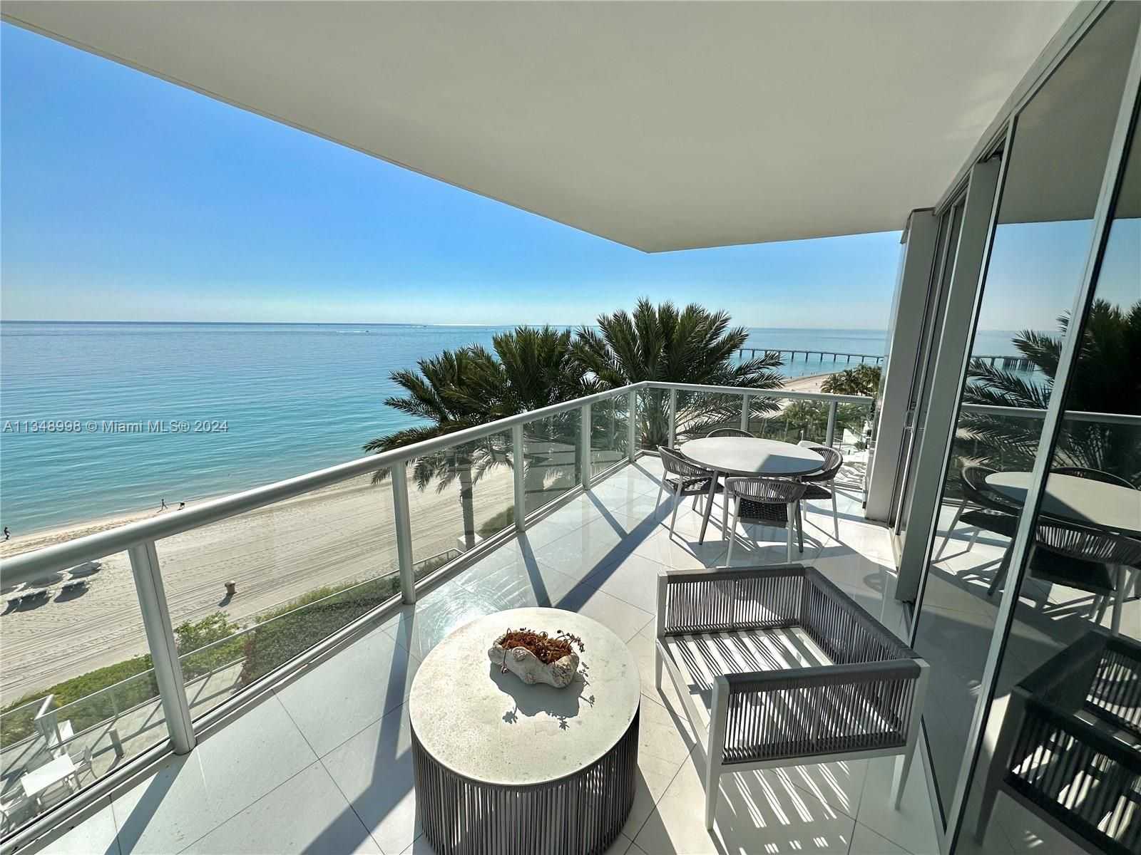 17121 Collins Ave 902-1