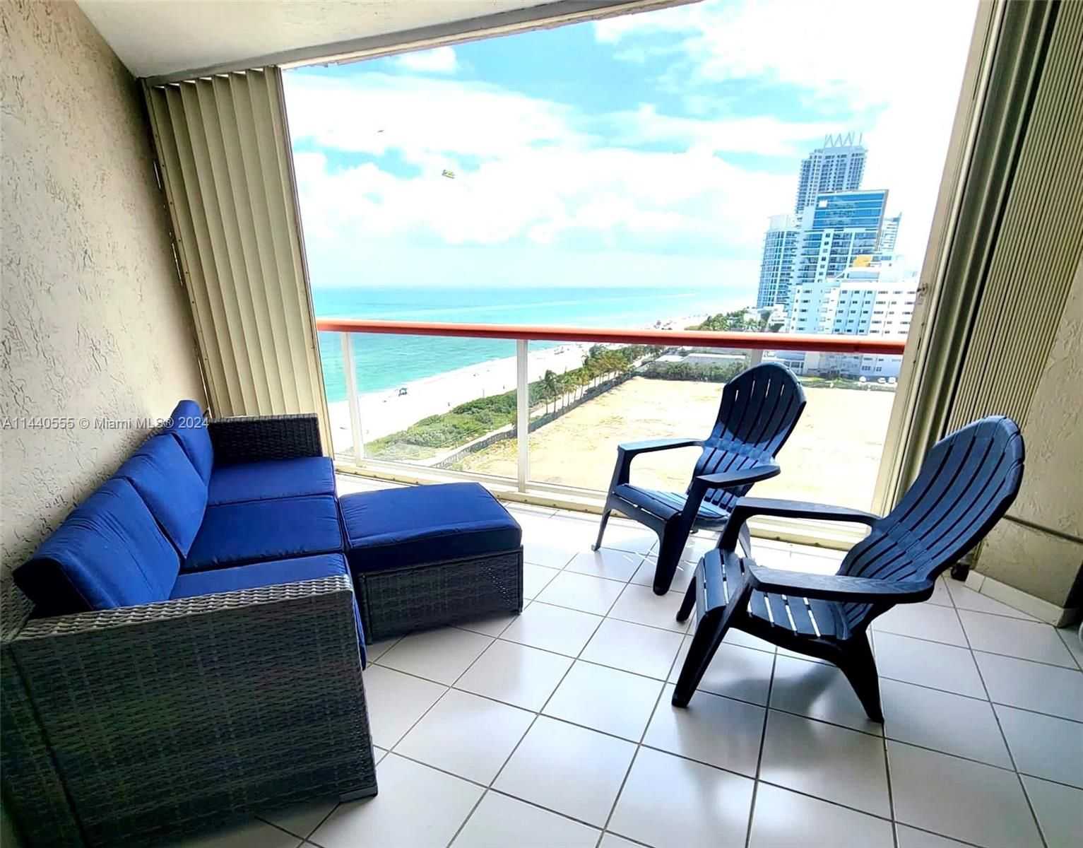 6767 Collins Ave 1106-1
