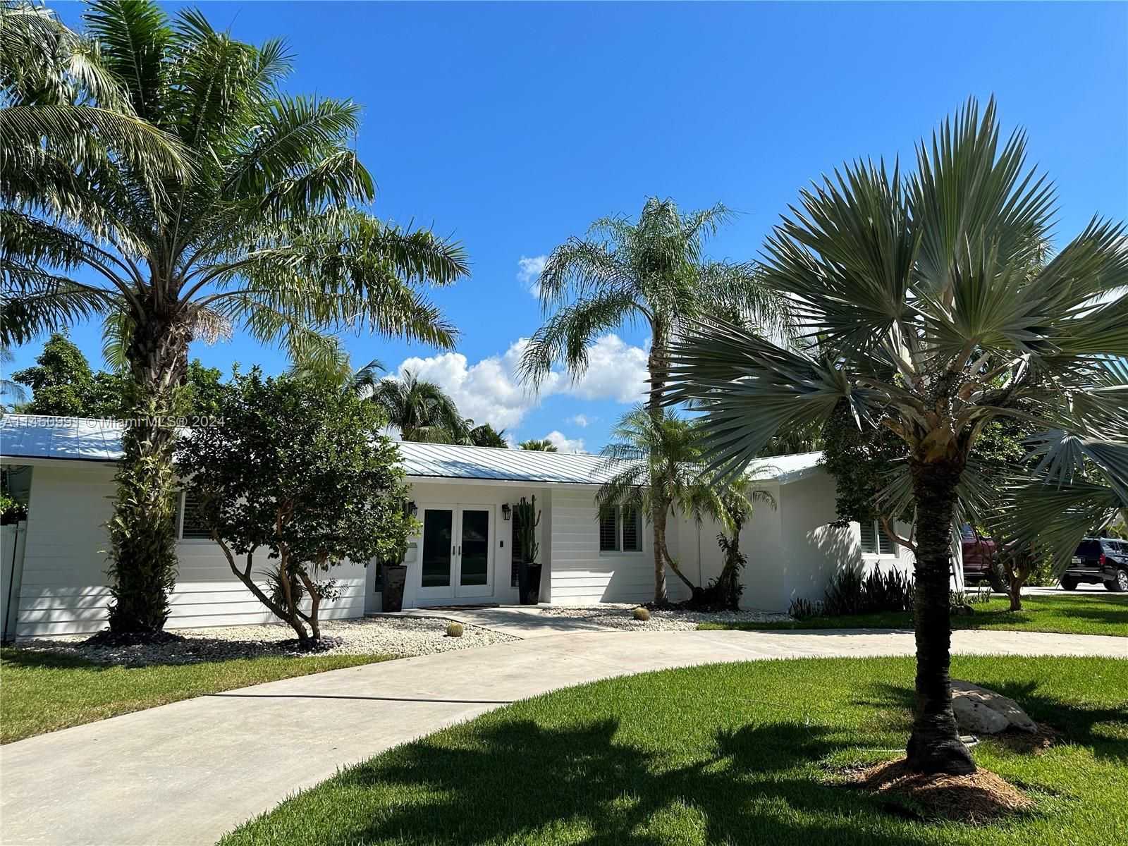 8355 SW 154th Ter-1