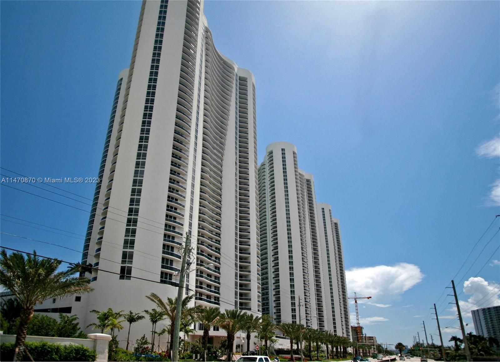 15811 Collins Ave 3403-1