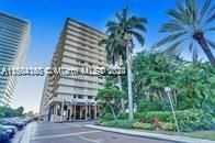 10185 Collins Ave 414-1