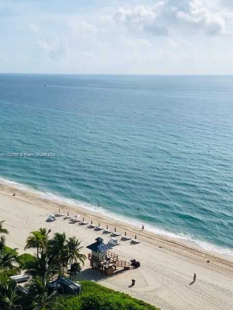 16711 Collins Ave 1706-1