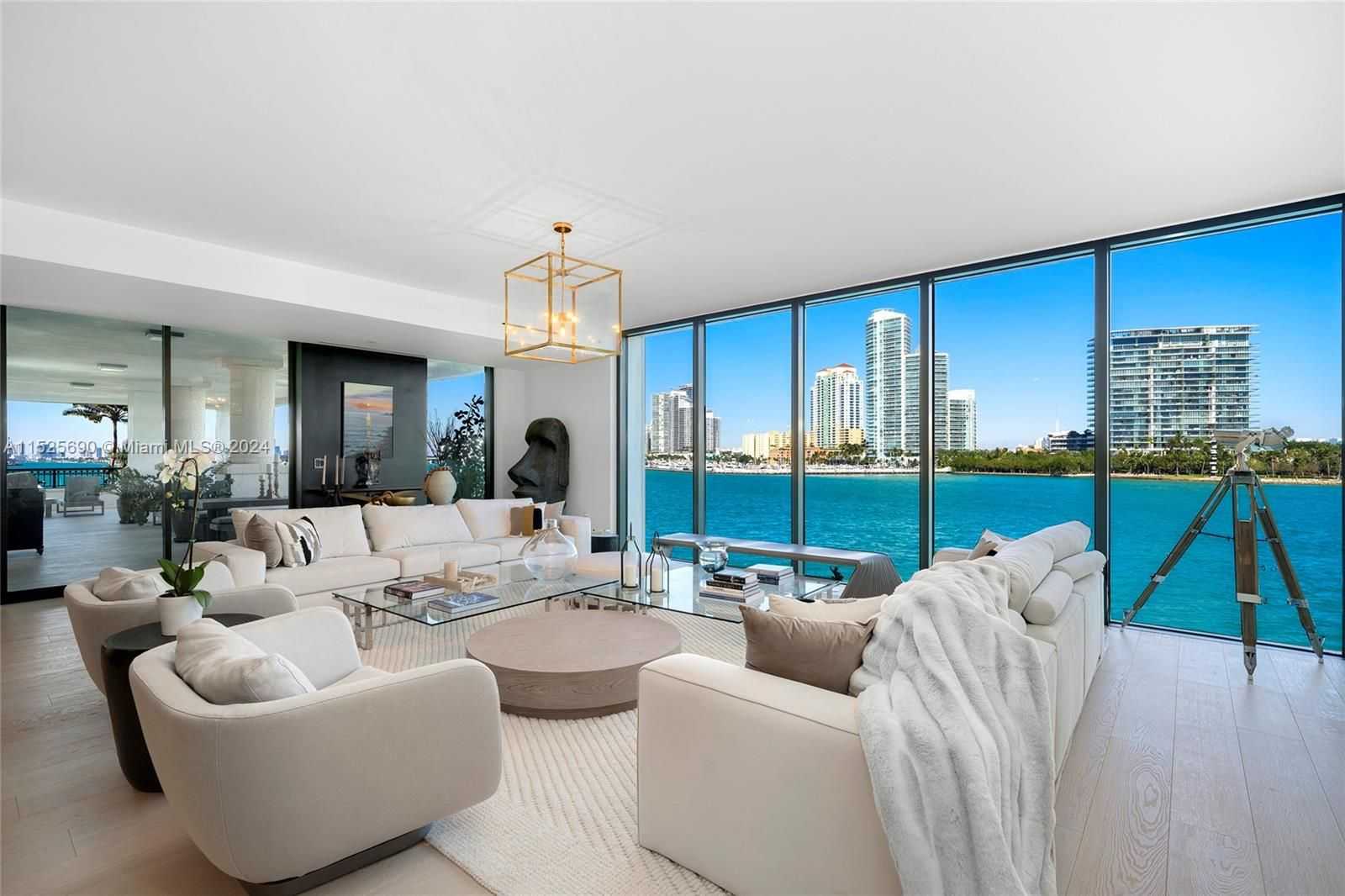 6823 Fisher Island Dr 6823-1