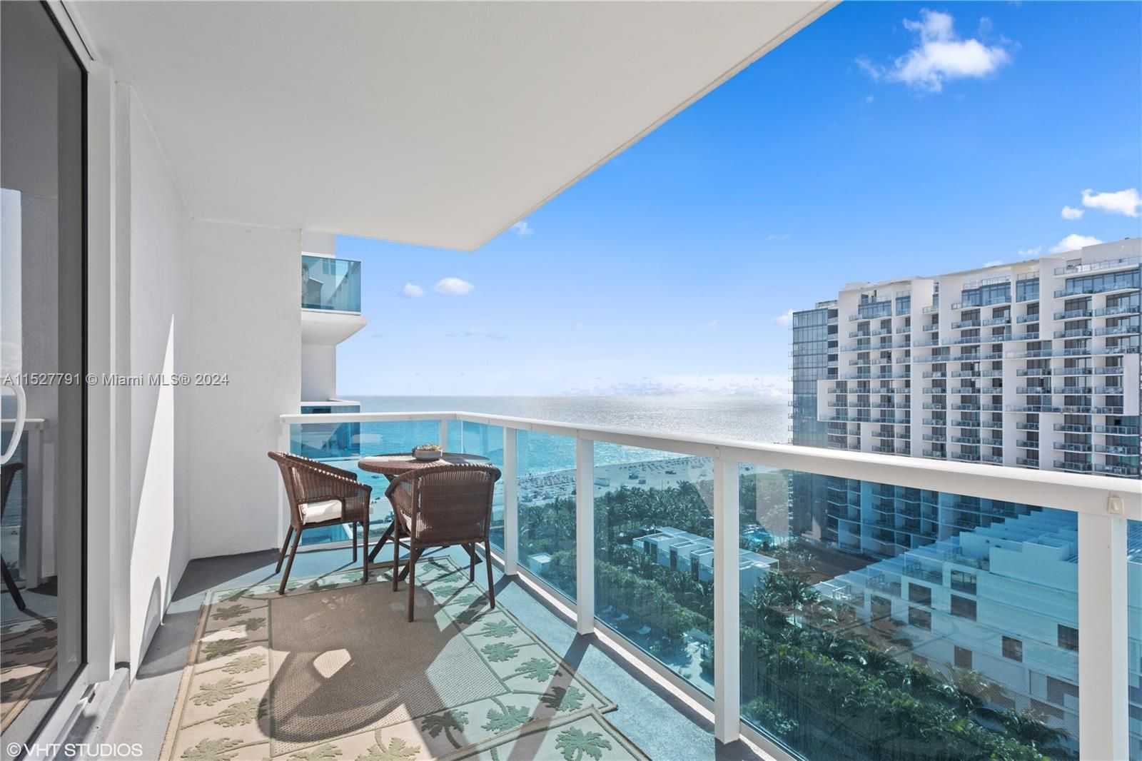 2301 Collins Ave 1502-1