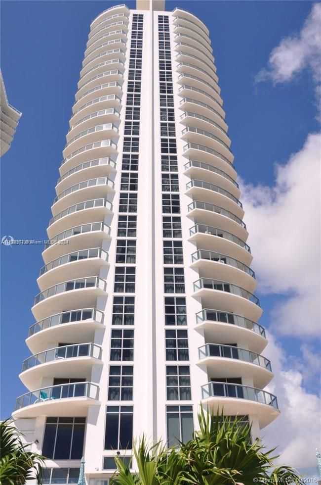 18683 Collins Ave 2402-1