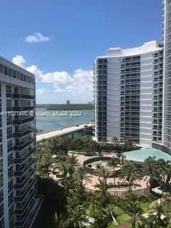 10275 Collins Ave 1402-1