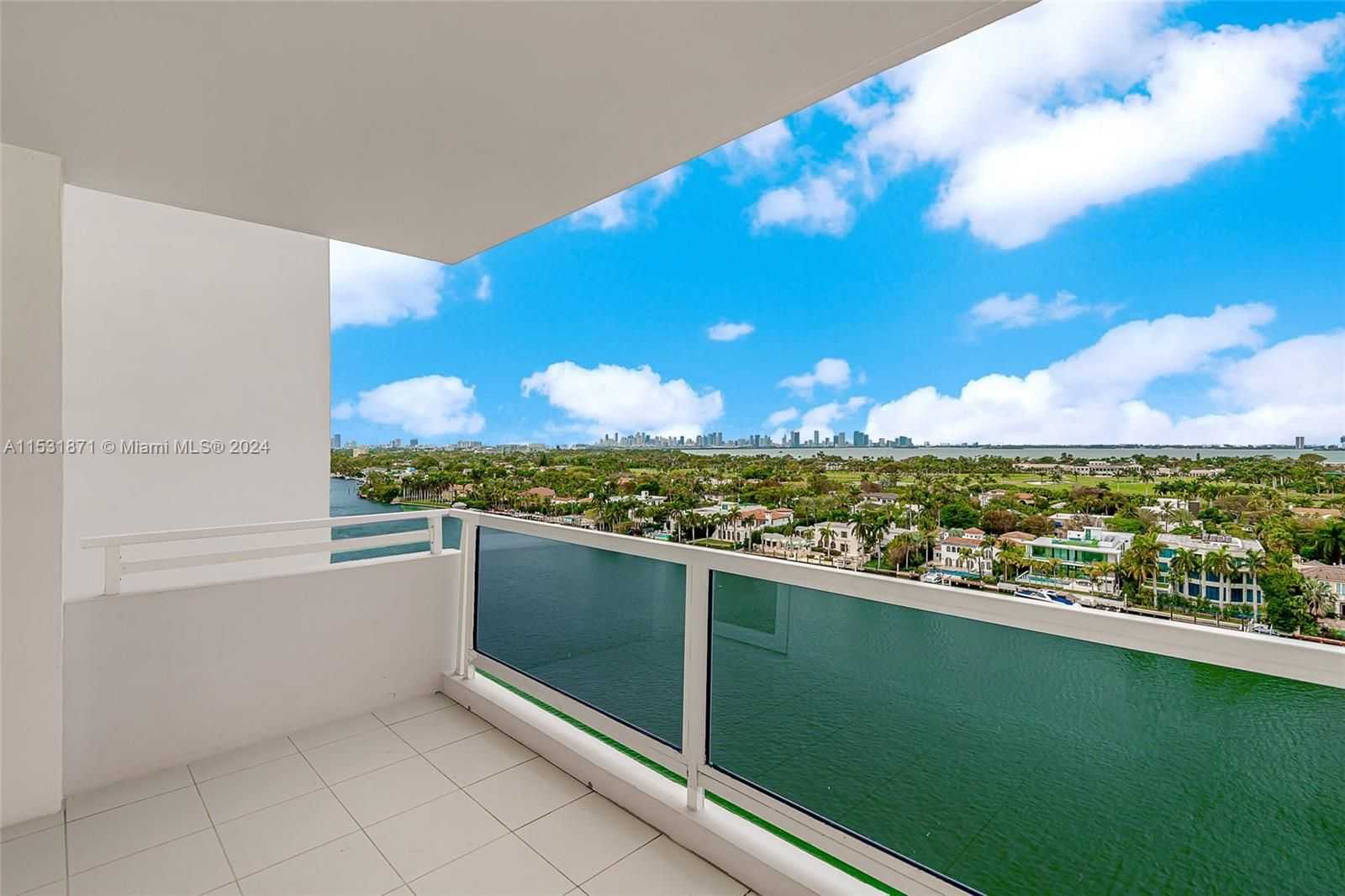 5700 Collins Ave 12F-1