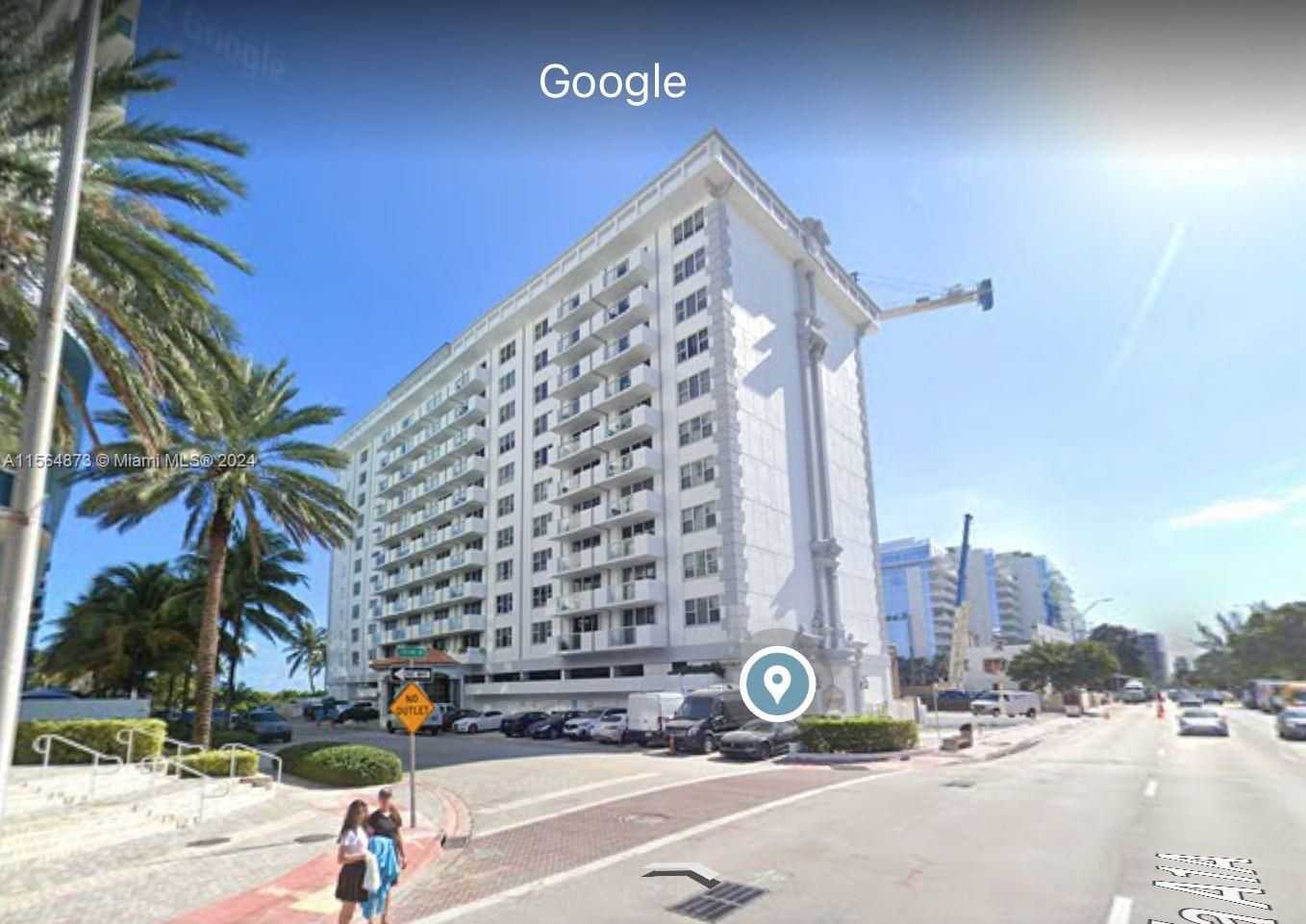 9195 Collins Ave 413-1